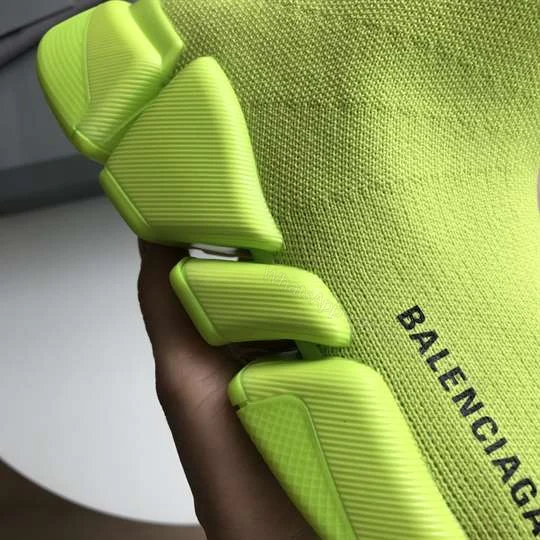 View 4 of BALENCIAGA MEN’S SPEED 2.0 SNEAKER IN YELLOW – BB140