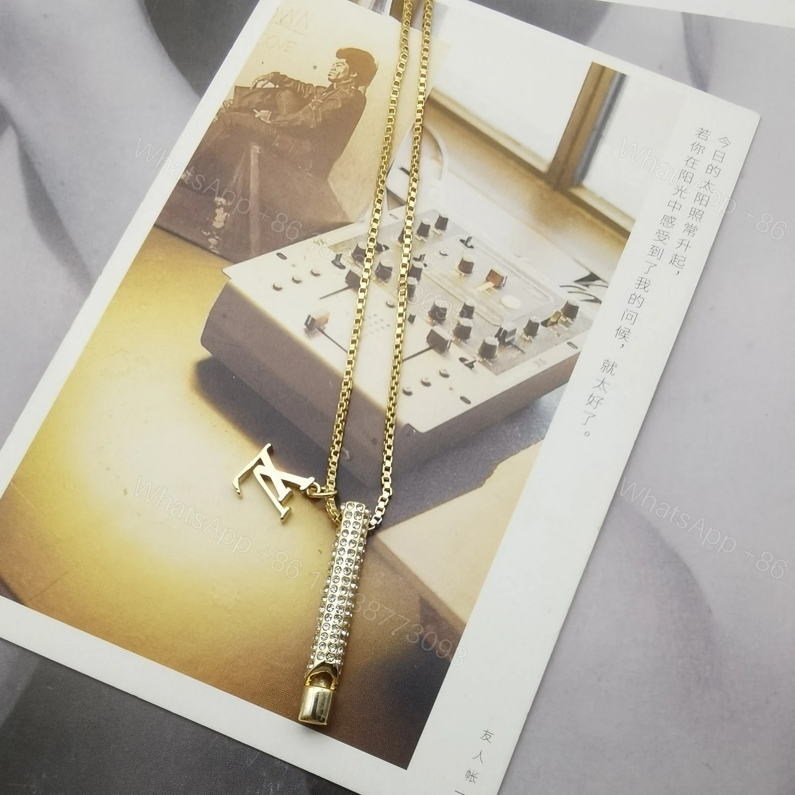 View 2 of EN – Lux LV Necklaces 066