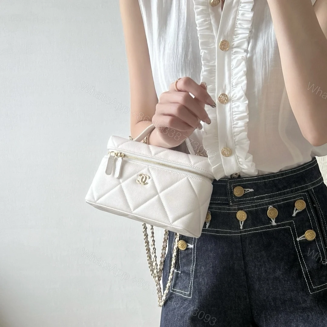 View 18 of 高仿Chanel*25K系列AP4936小牛皮盒子包白色免檢版
