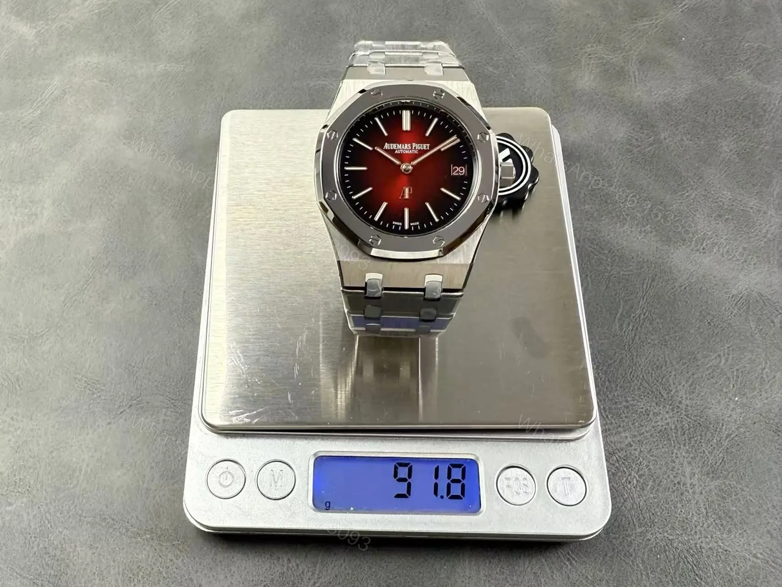View 8 of Replica Audemars Piguet Royal Oak Jumbo Extra-Thin Red Dial