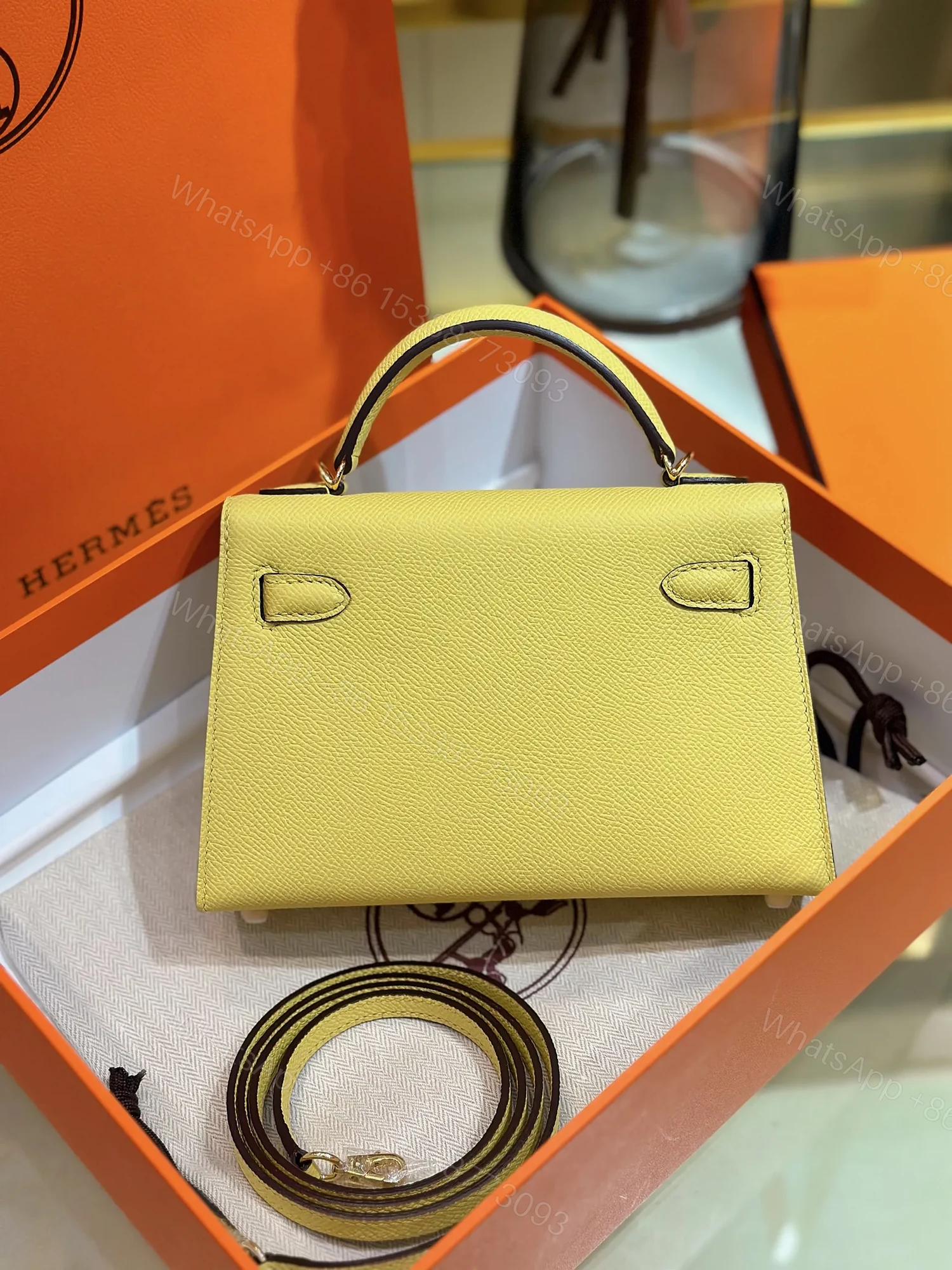 View 2 of HN MINI 20 Yellow Gold Hardware