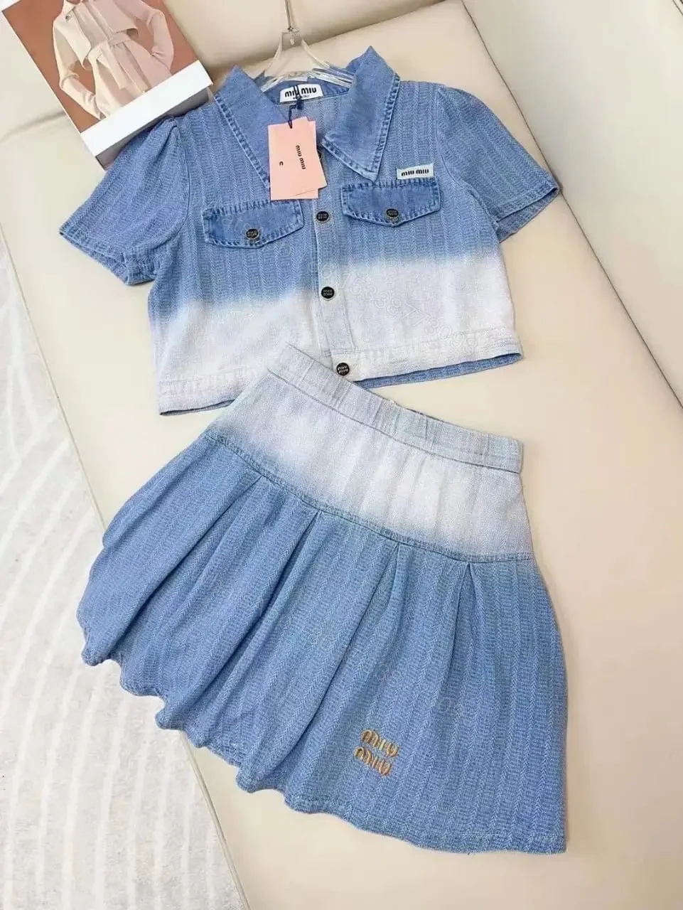 MIU MIU — view 1