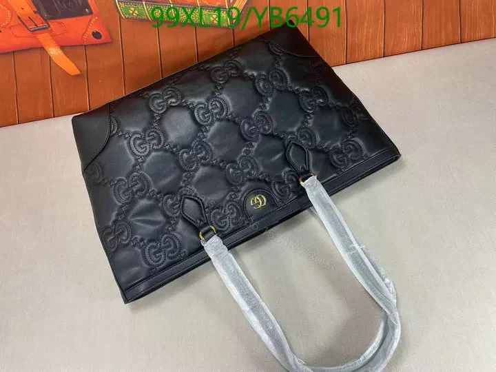 View 15 of Elegant Gucci GG Quilted Grey Matelassé Small Tote YP35VX