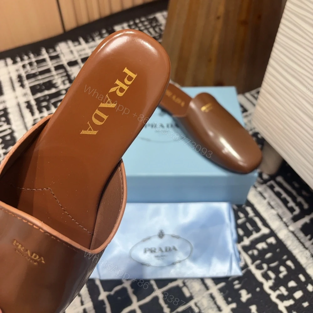 View 5 of 高仿Prada*2S2986圓頭皮質休閒套腳拖鞋棕色免檢版