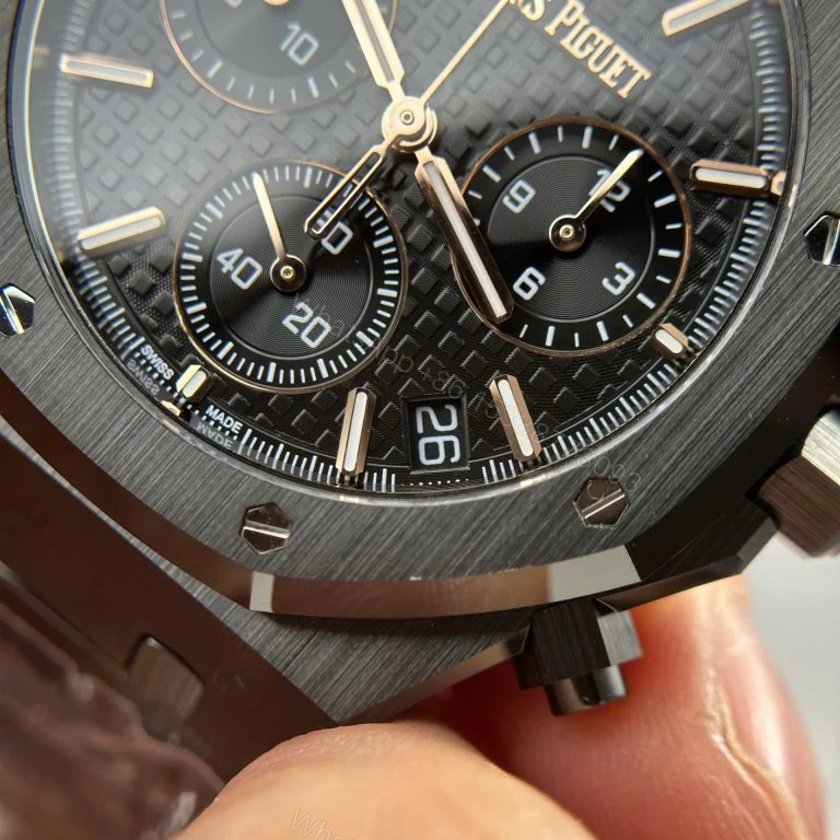 View 5 of Audemars Piguet Royal Oak 26240CE Super Clone Black Ceramic