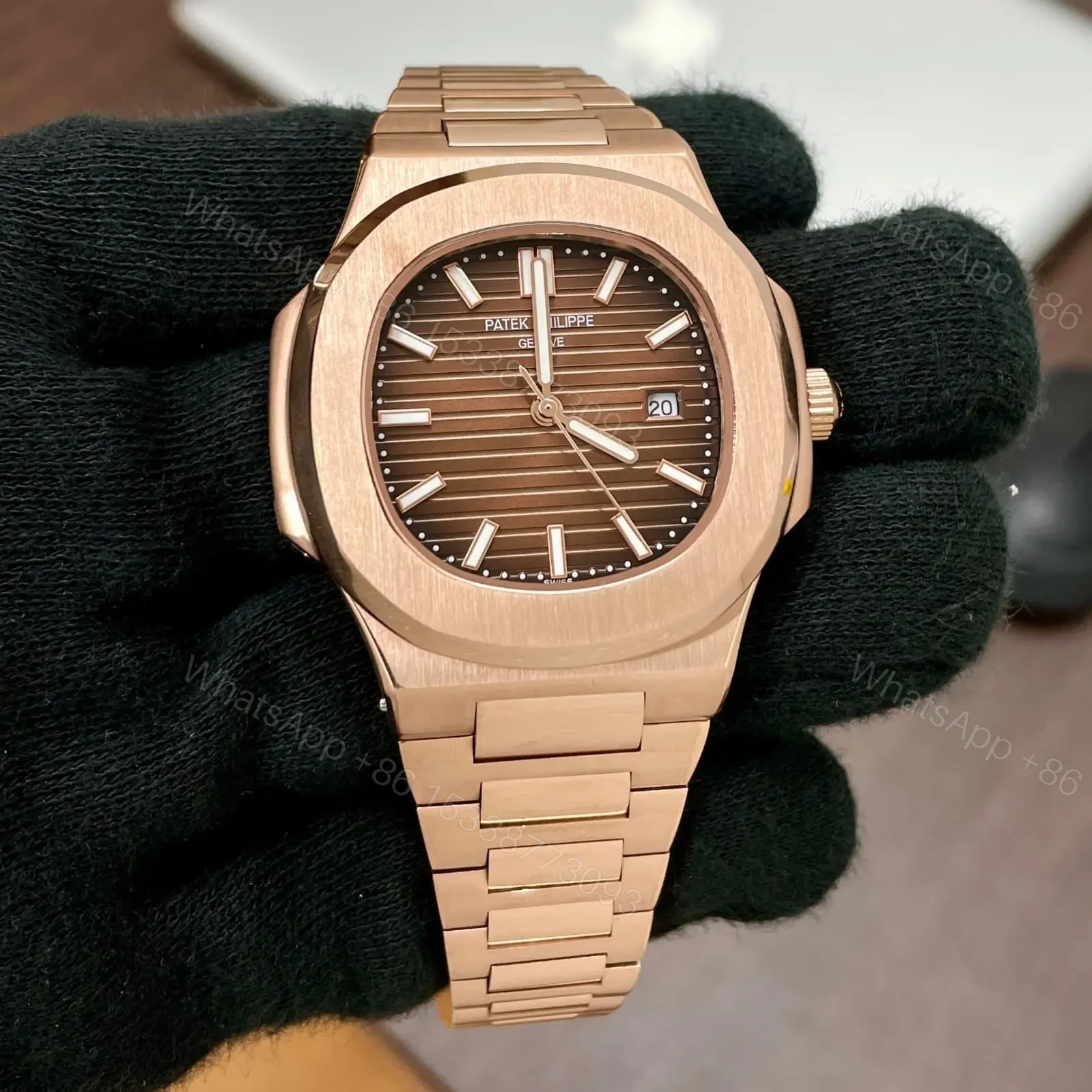 Patek Philippe Nautilus Ever Rosegold — view 1