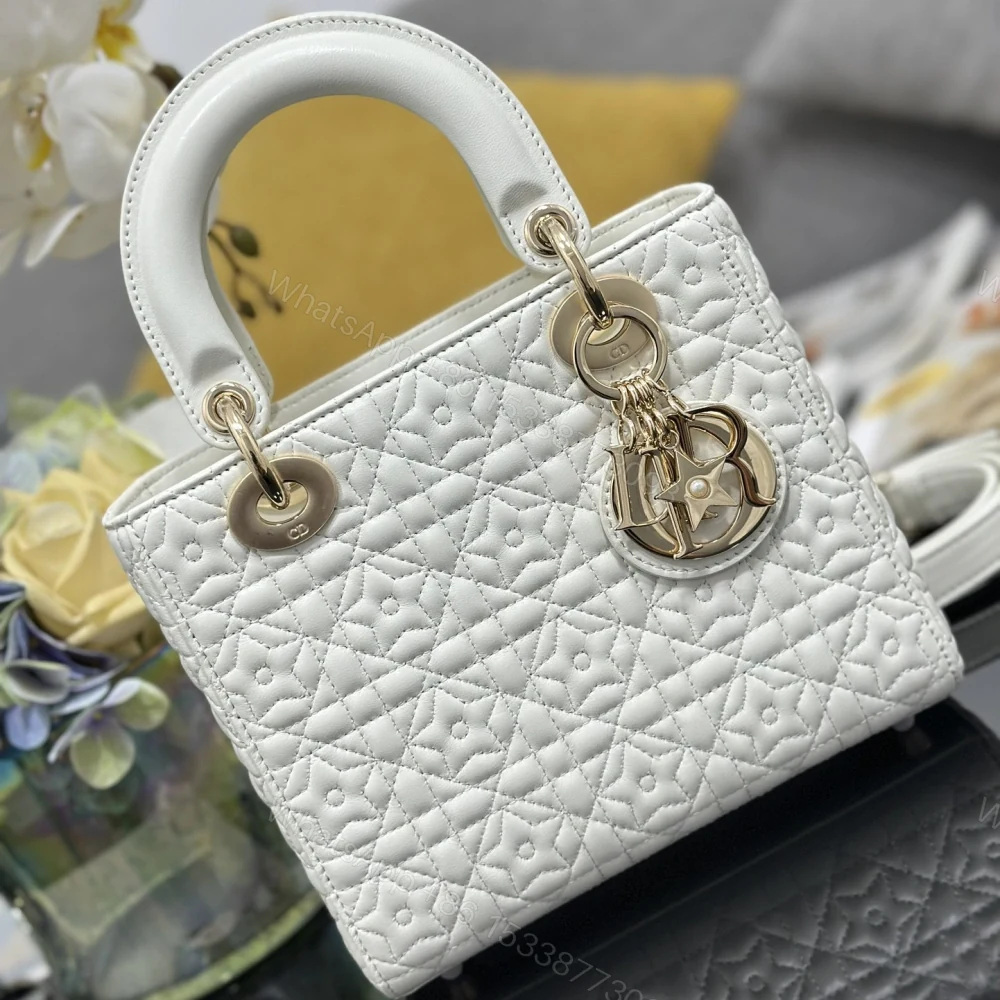 View 5 of 高仿Dior*Lady系列M053M030小羊皮手袋幸運星白色小號免檢版