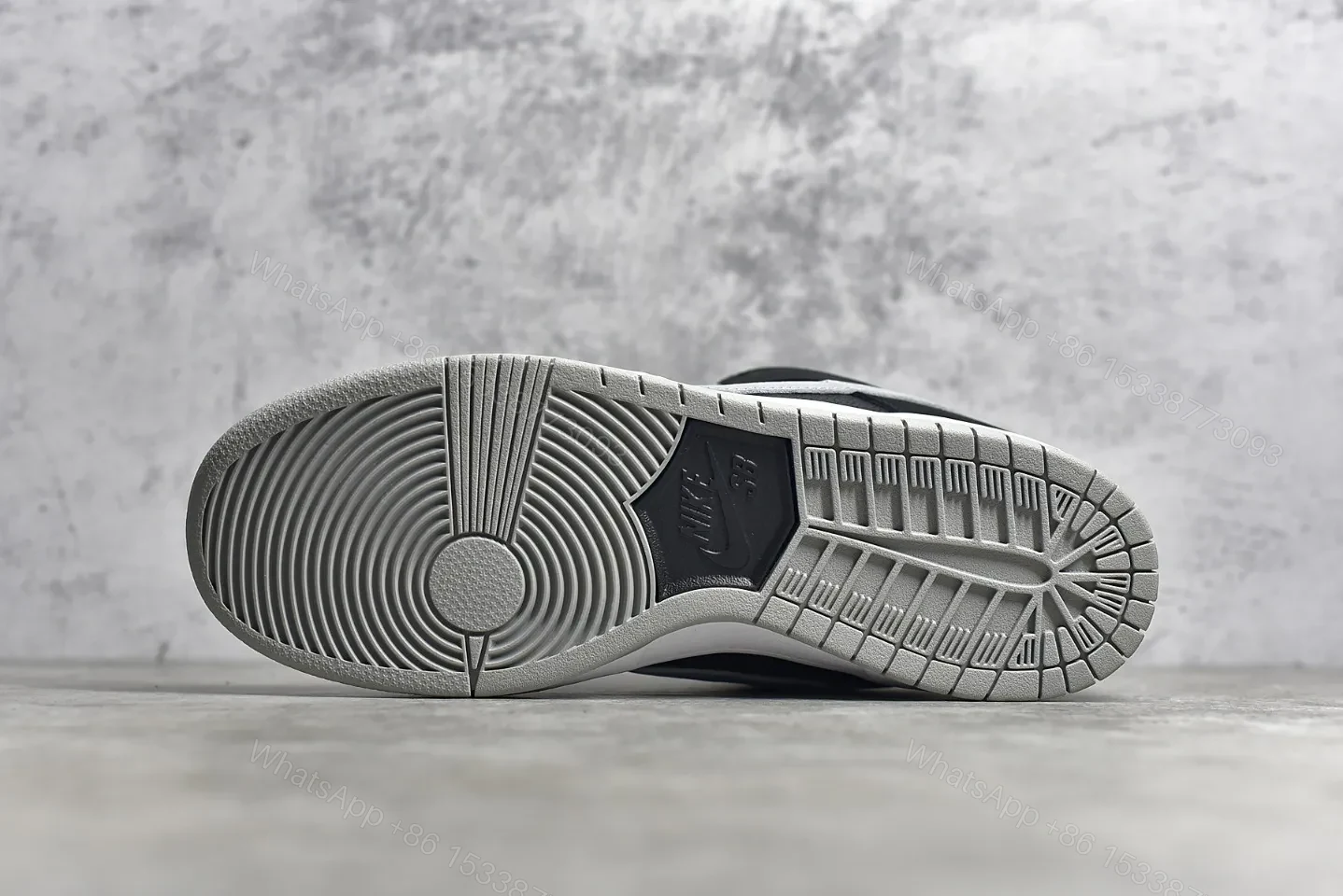 View 9 of DUNK SB LOW J-PACK SHADOW Reps