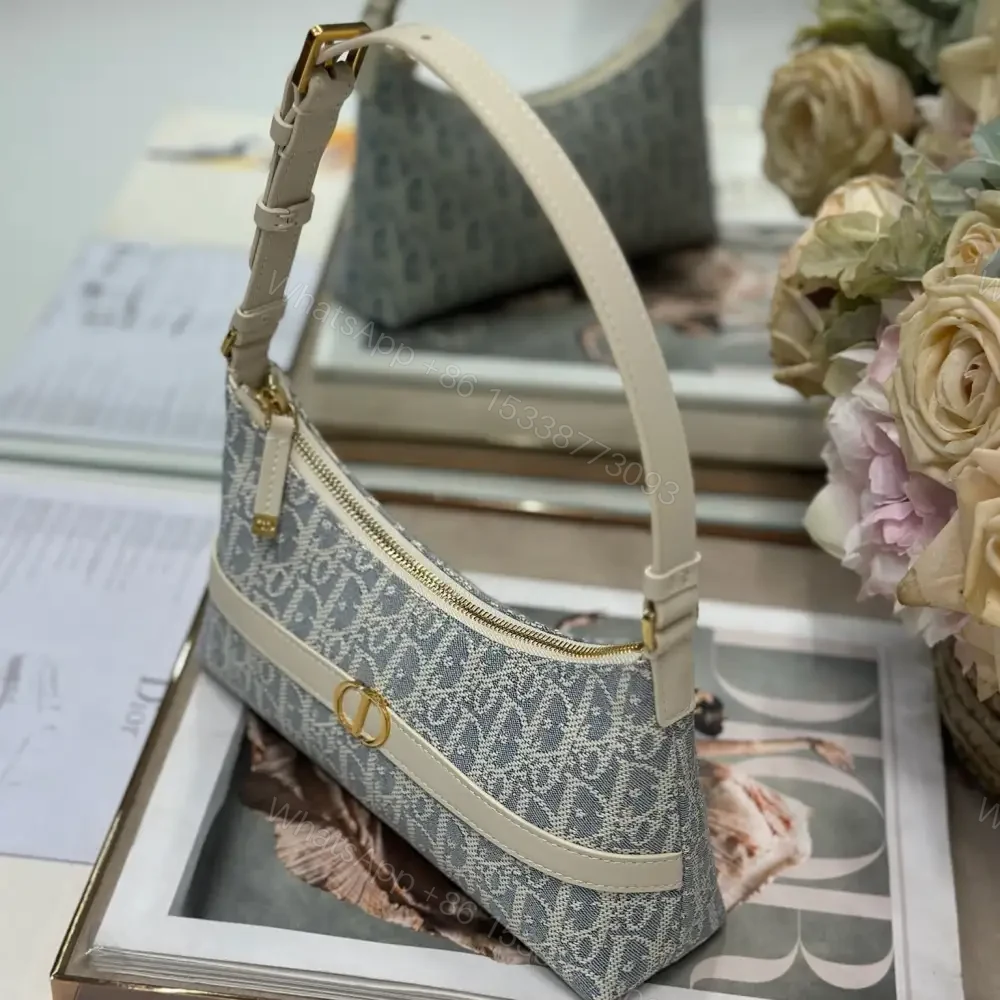 View 4 of 高仿Dior*Montaigne系列S238M925米色印花腋下包Mini免檢版
