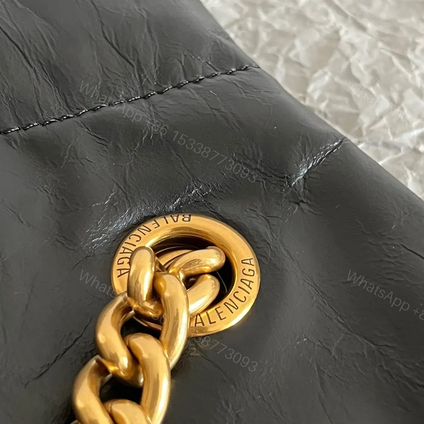 View 11 of 高仿Balenciaga2023年新款Crushtote垃圾袋大號
