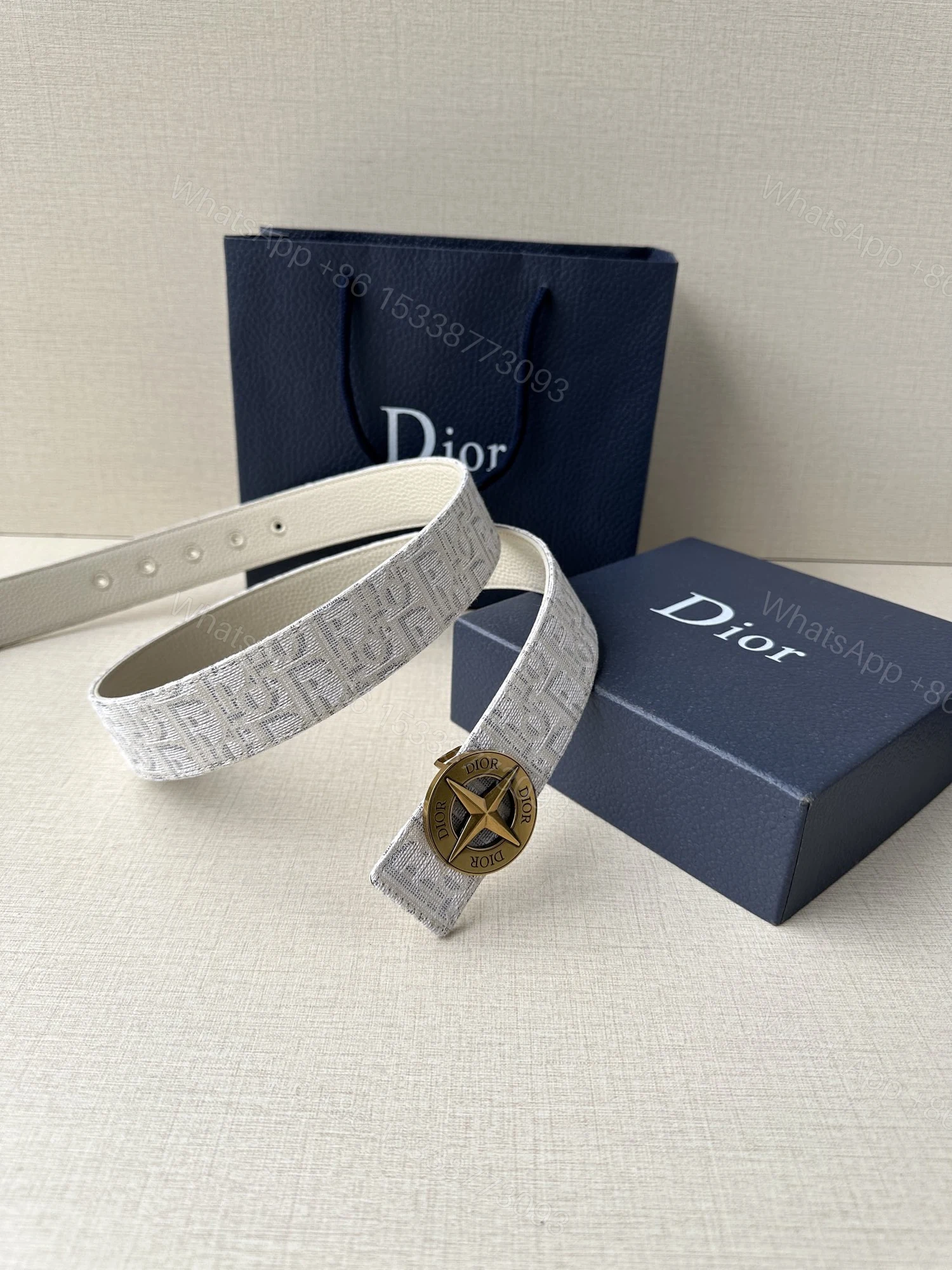 Dior 高仿 男款 Oblique老花帆布皮帶 復古金屬扣 精品潮流款 — view 1