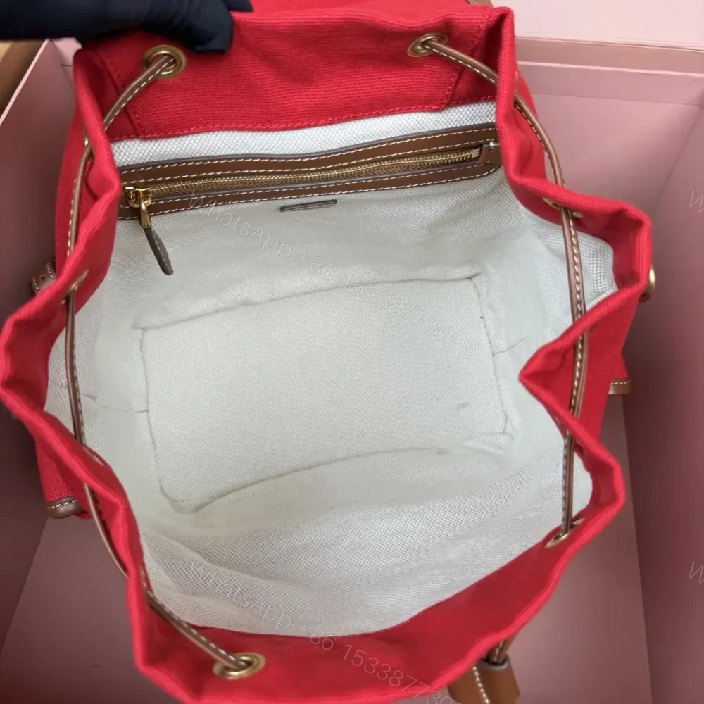 View 9 of 高仿miumiu*5BZ042棉質雙肩包紅色大號免檢版