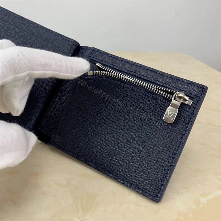 View 4 of AMERIGO WALLET