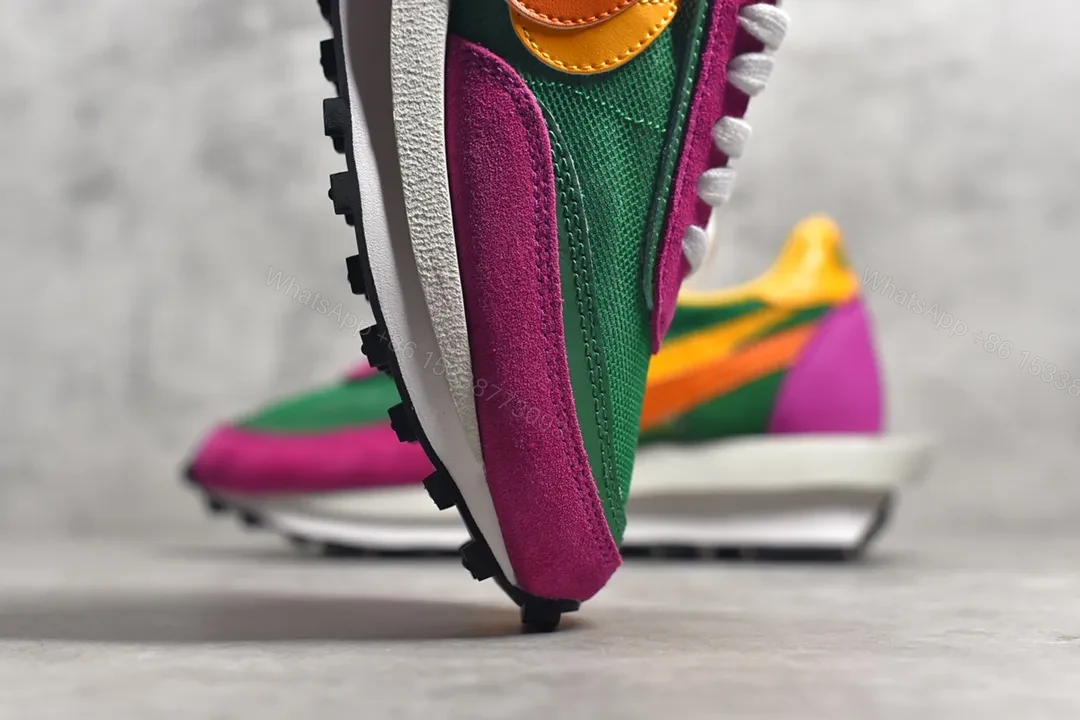 View 8 of Sacai × Nike WAffle pine gree Reps