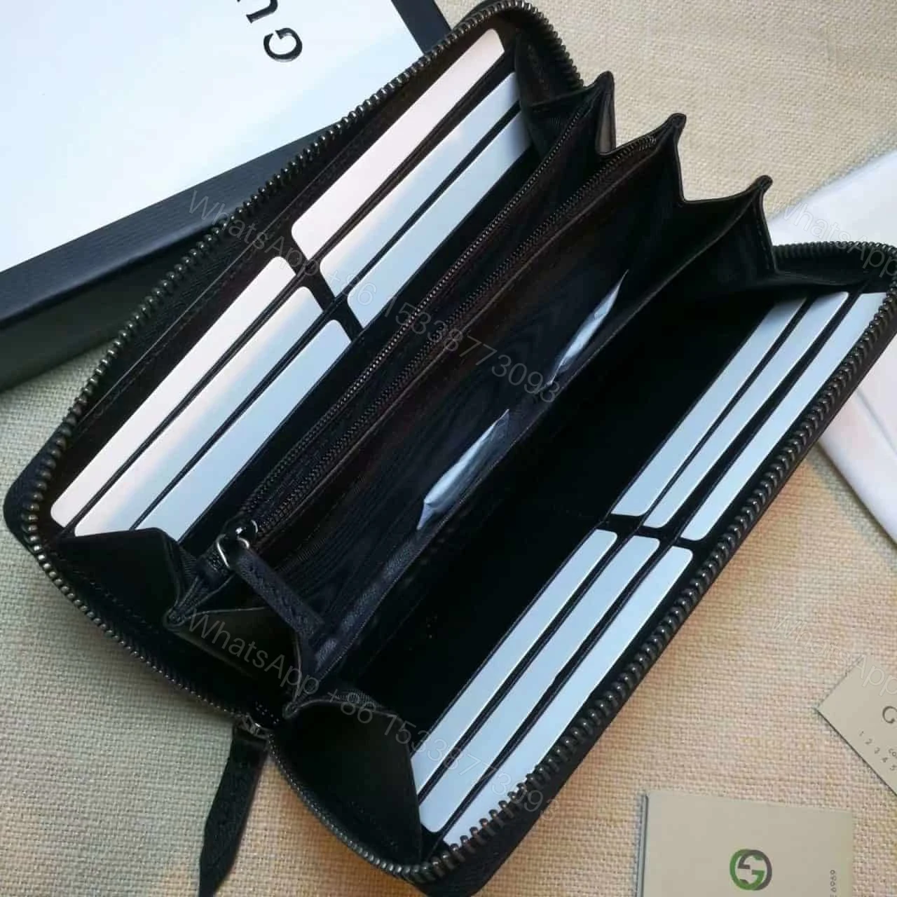 View 5 of GUCCI WALLET KINGSNAKE PRINT GG SUPREME ZIP GC1