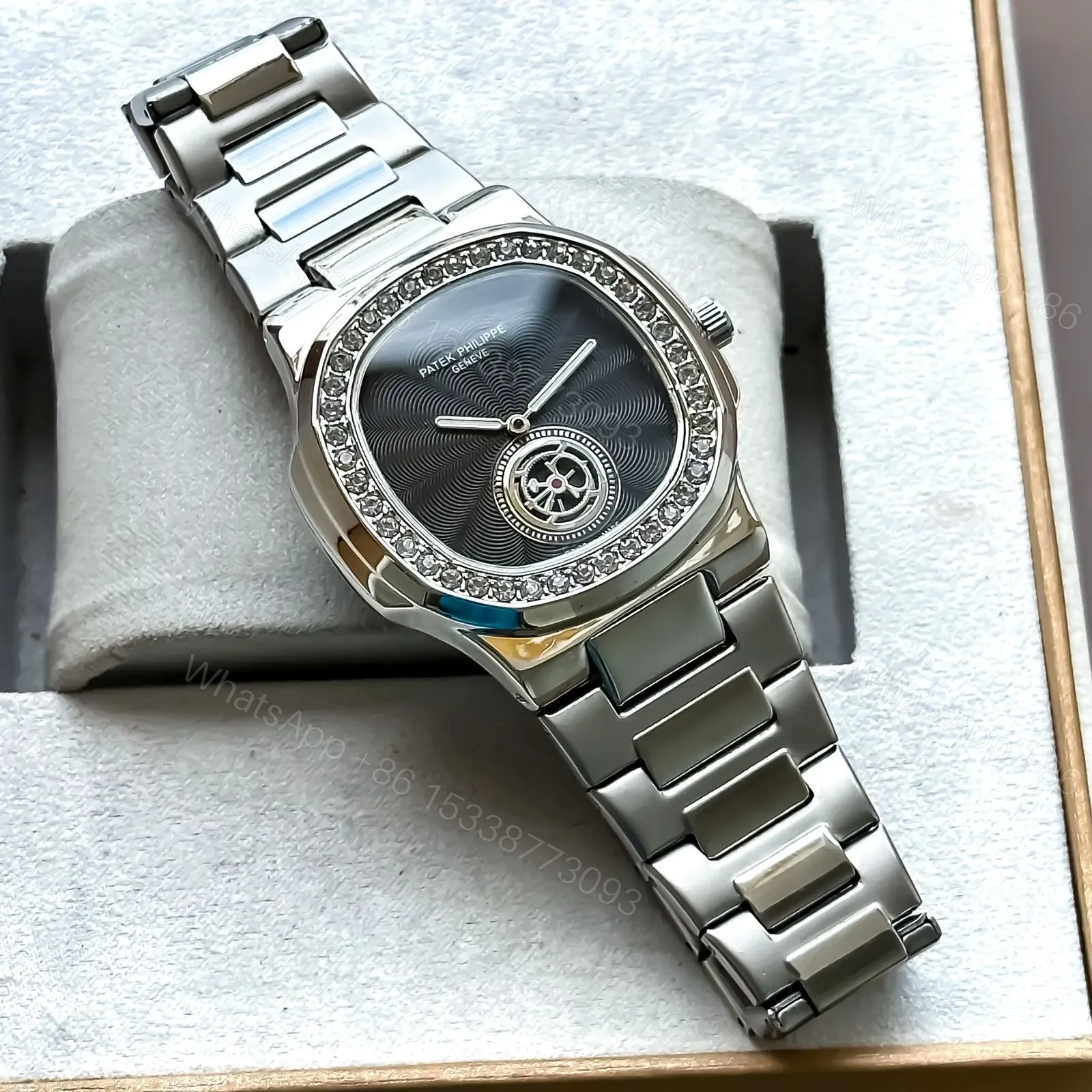 View 4 of Patek Phillipe Silver