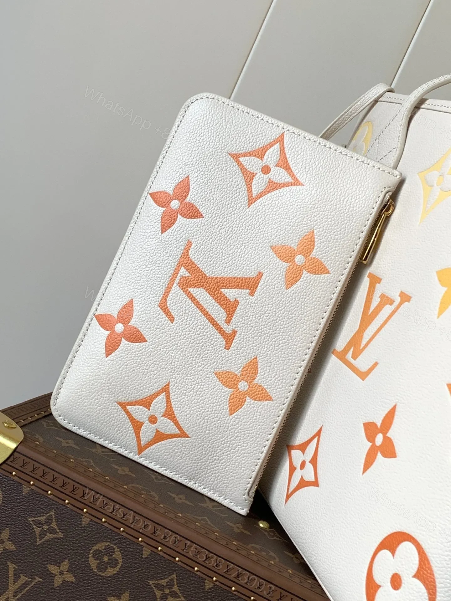 View 7 of LV NEVERFULL MM TOTE BAG 32 IN WHITE MIX ORANGE CALFSKIN