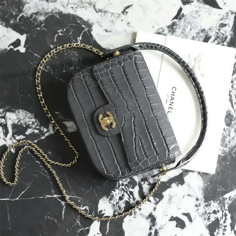 View 8 of 高仿Chanel*26A系列AS6424高級手工坊牛皮鱷魚紋手袋免檢版