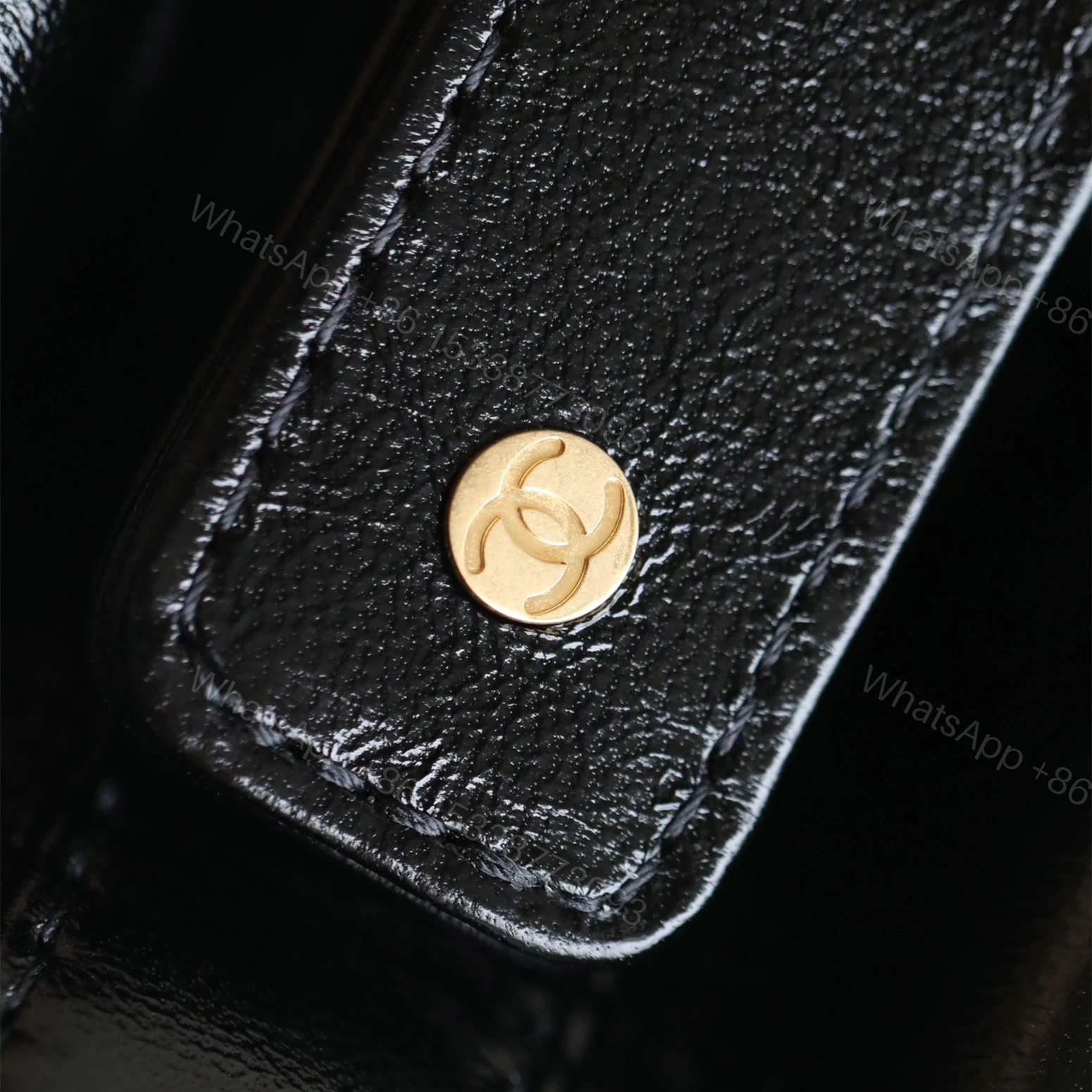 View 14 of 高仿Chanel*24A系列AS5058拋光小羊皮單肩包黑色免檢版