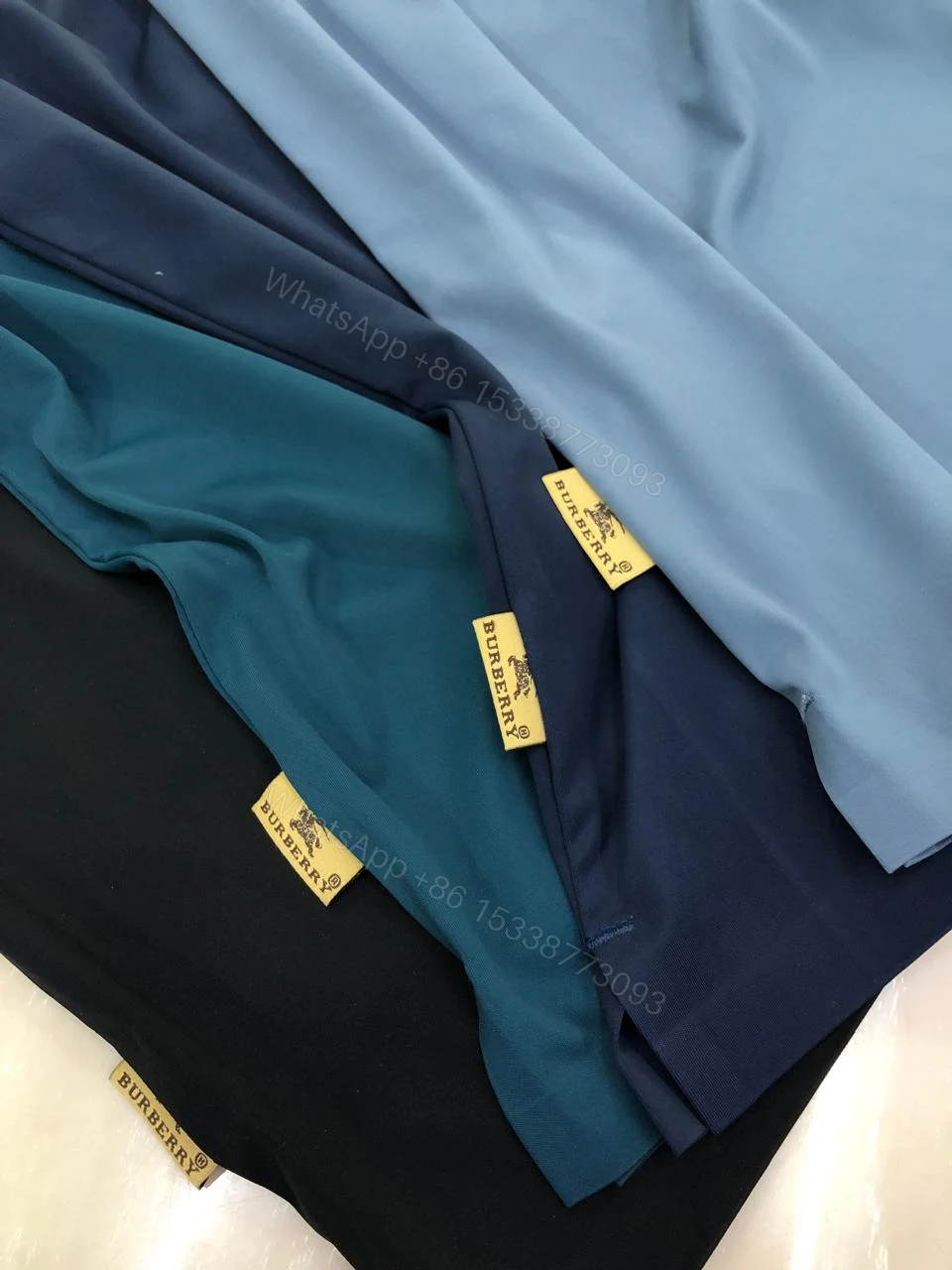 View 14 of FIRST COPY BURBERRY VERY EXCLUSIVE POLOS T-SHIRT