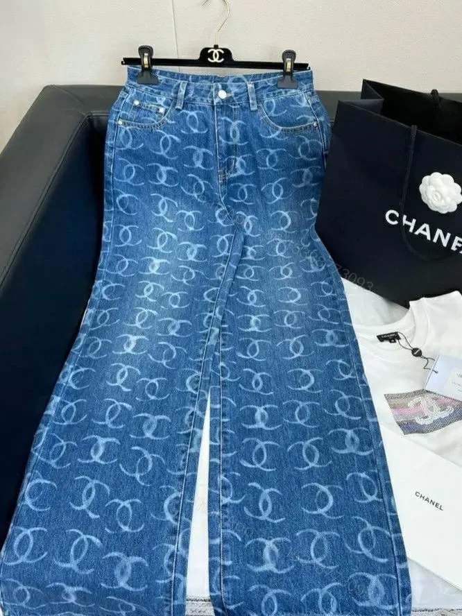 CHANEL — view 1