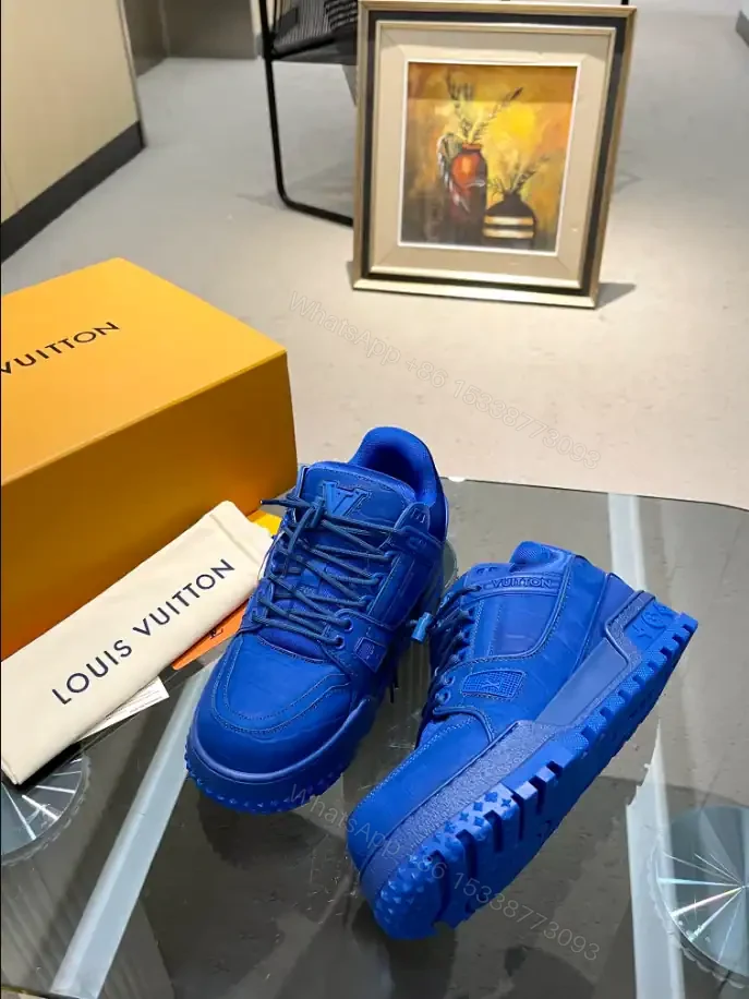 View 4 of LV TRAINER MAXI SNEAKER – LSVT417