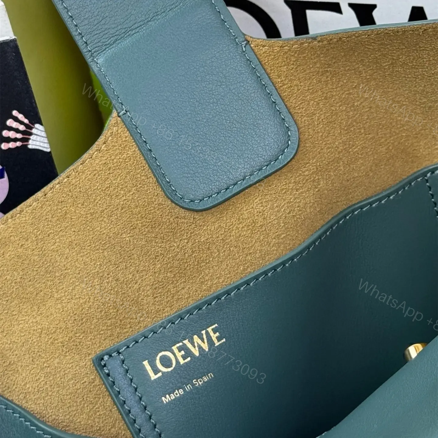 View 8 of 高仿Loewe*Bucket系列4535水桶包香根草色中號免檢版