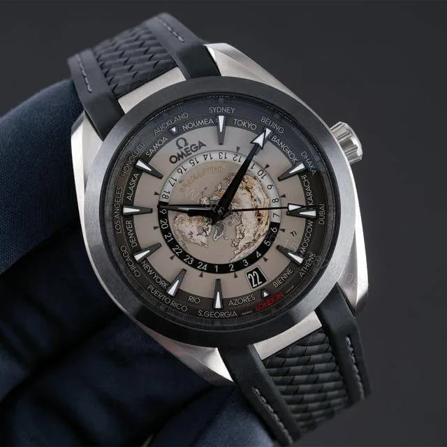 Omega Seamaster Co-Axial Master Chronometer — view 1