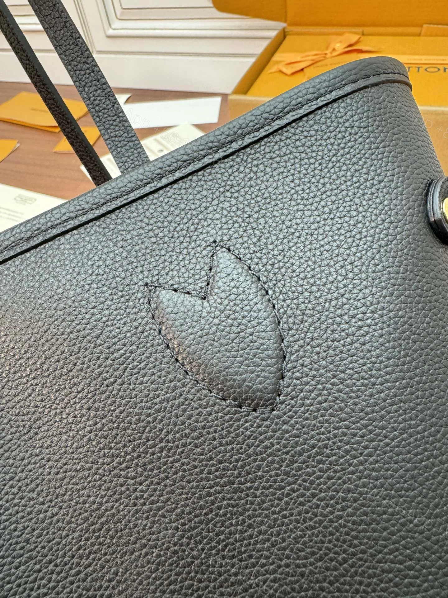 View 5 of LV NEVERFULL INSIDE OUT MM IN BROWN MONOGRAM COATED CANVAS