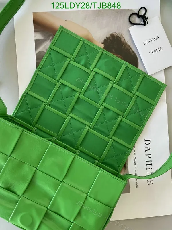 View 17 of Bottega Veneta Premium Nappa Leather Intrecciato Weave Bag with Magnetic Fastening BV9101