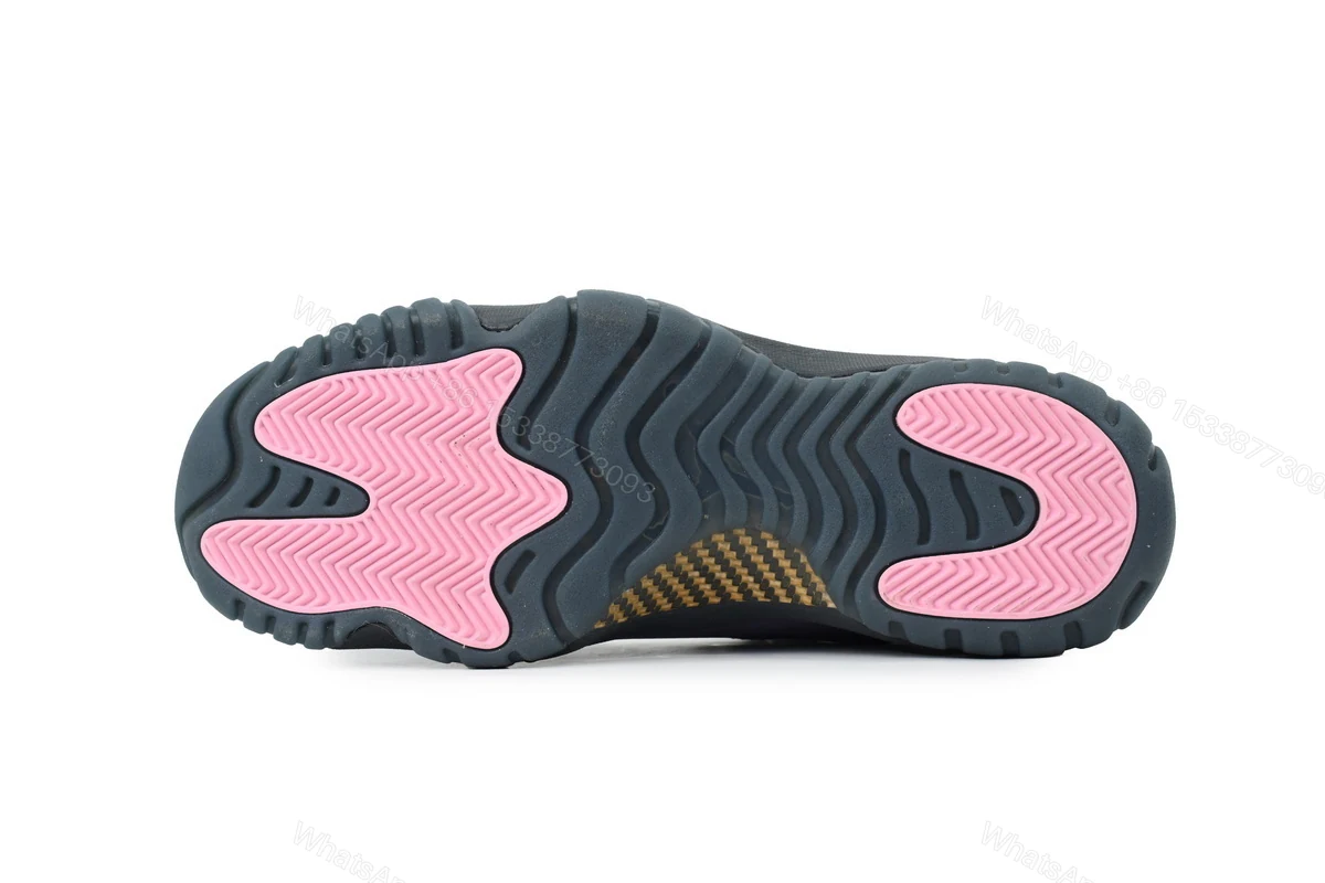 View 4 of Air Jordan 11 Retro 'Mojave' IO8961-553