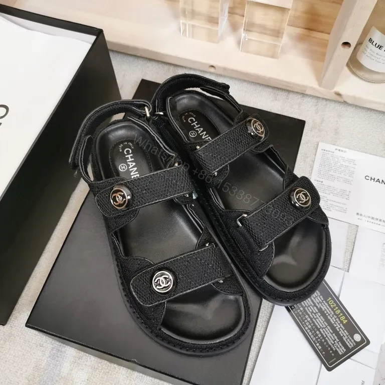 Chic Chanel-Inspired Sandals: Luxury Comfort Black — view 1