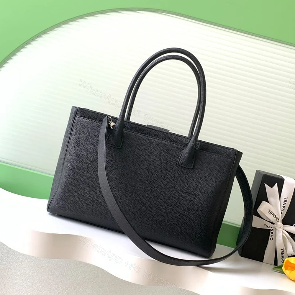 View 4 of CHANEL Executive Cerf Tote(HIGH-END GRADE)