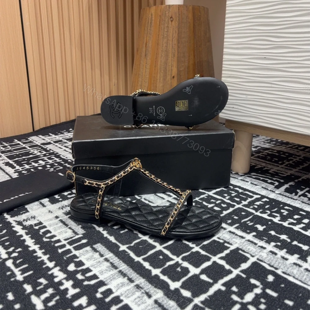 View 9 of 高仿Chanel*25C系列G46111X小羊皮平底涼鞋黑色免檢版