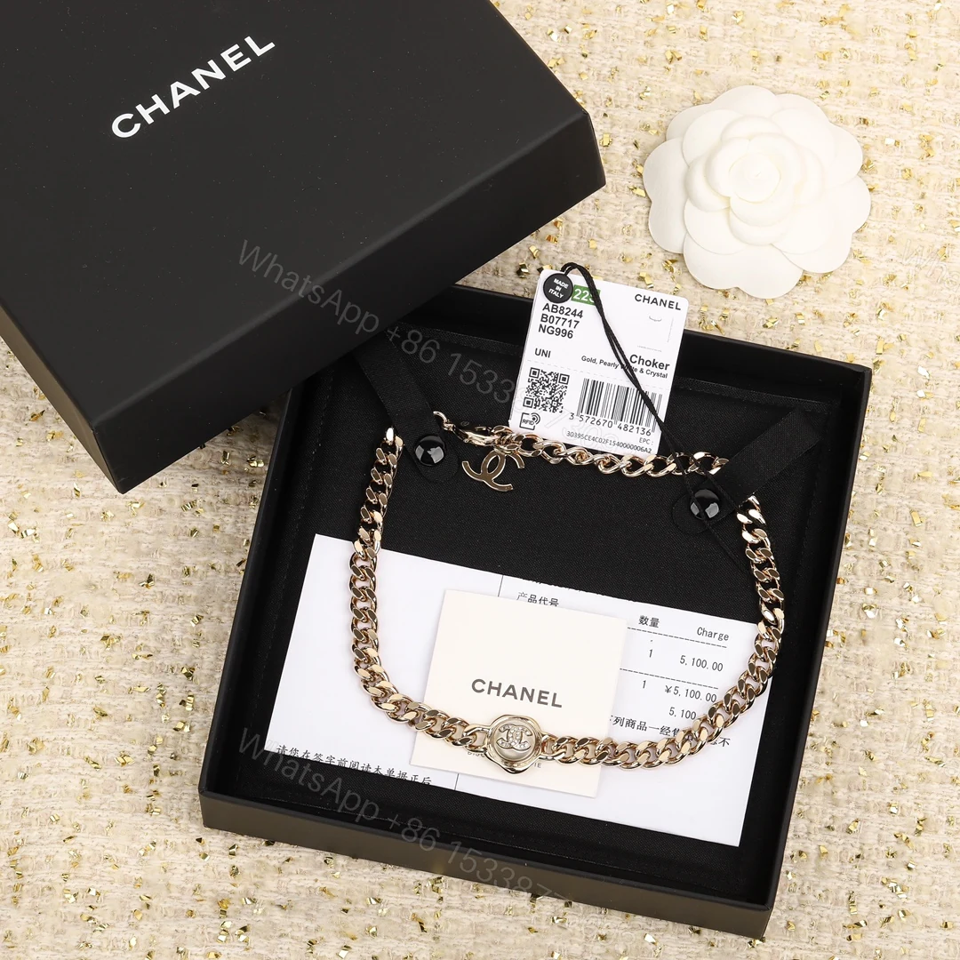 View 2 of EN – Lux Chanel Necklaces 044