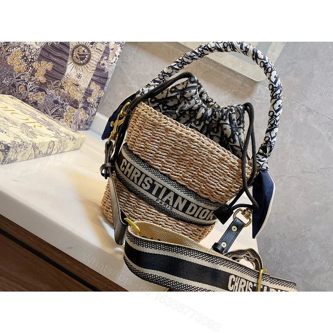 Christian Dior Pre-Owned pre-owned wicker Dior bucket shoulder bag — view 1