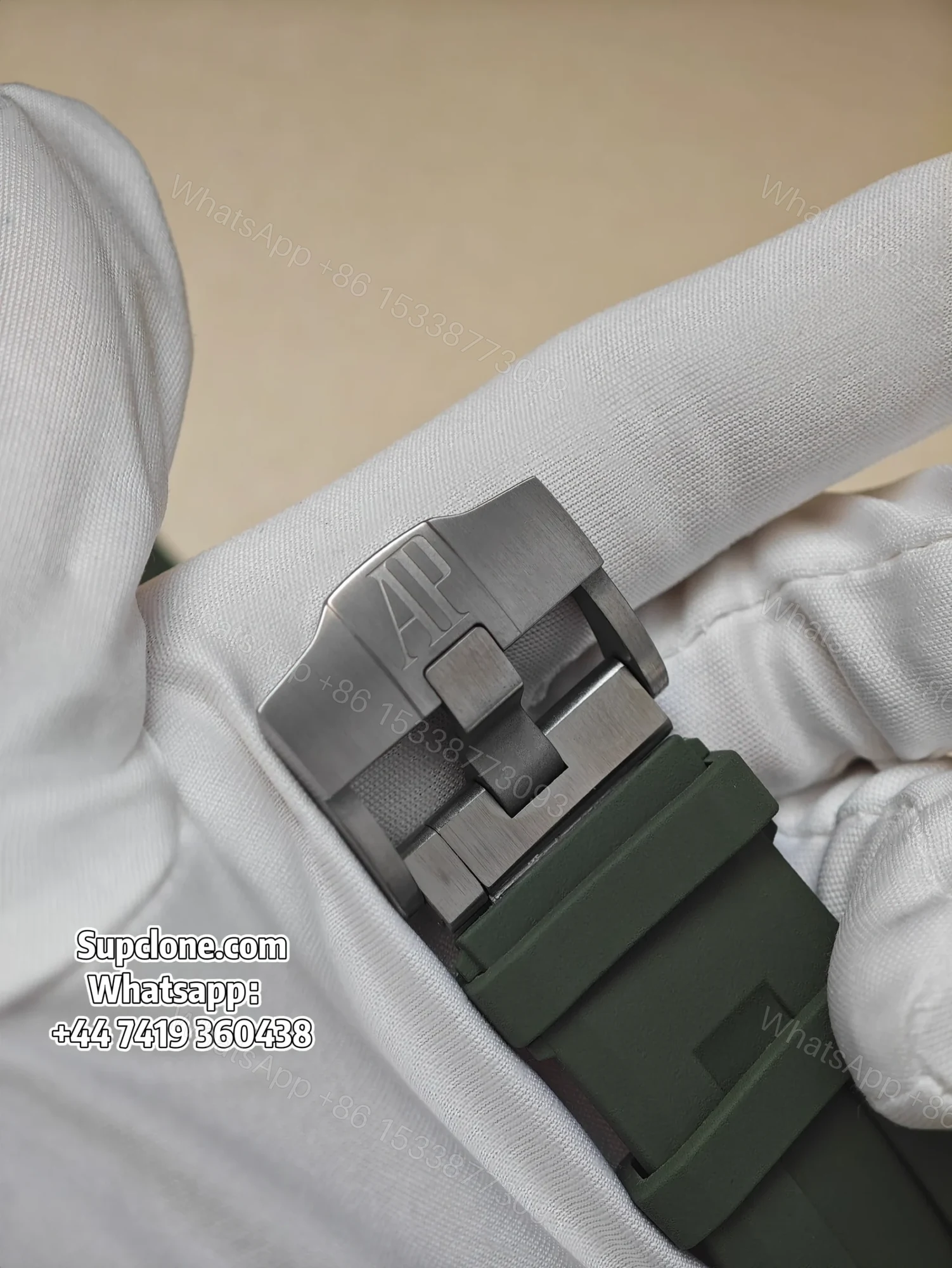 View 7 of Audemars Piguet Super Clone 1:1 Royal Oak Offshore 15720 Green Dial