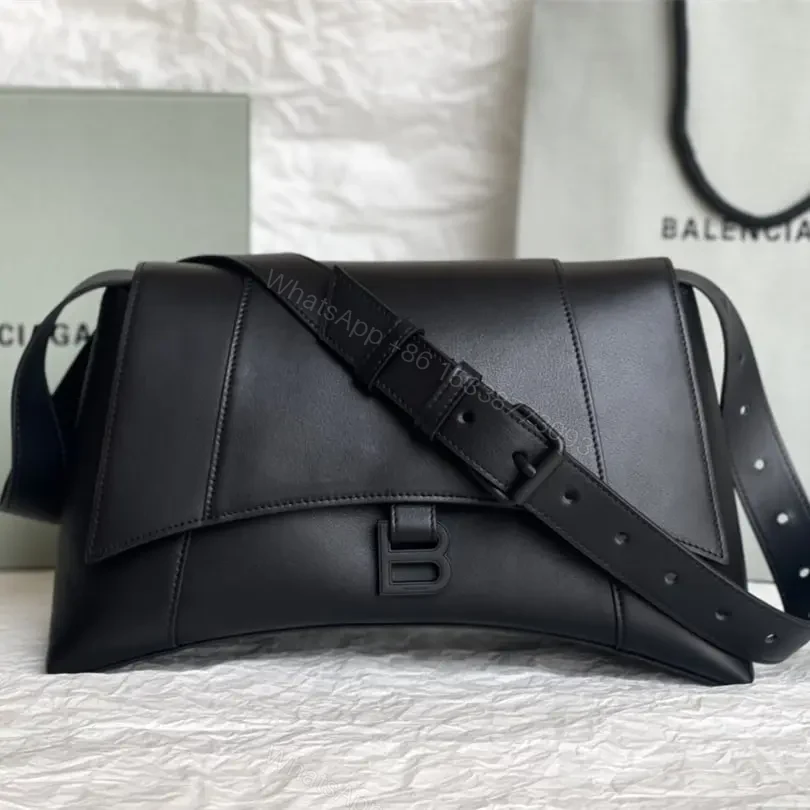 高仿BalenciagaDowntown系列沙漏包黑色M — view 1