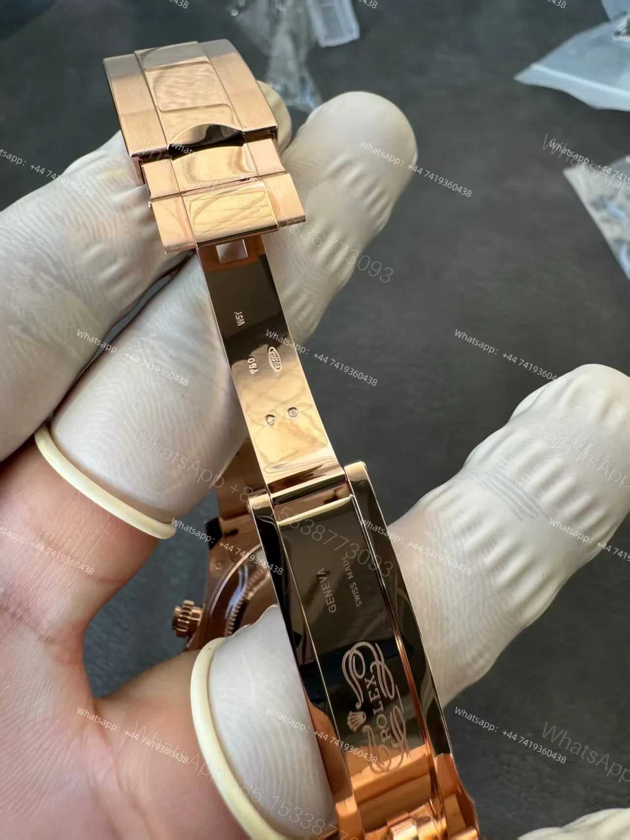 View 21 of Rolex Super Clone Rainbow Daytona 1:1 Replica Watch – 18K Rose Gold
