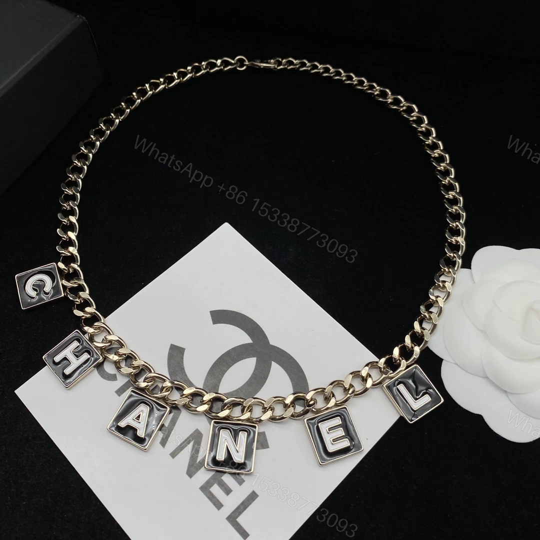 EN – Lux Chanel Necklaces 033 — view 1