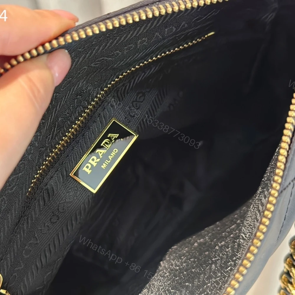View 4 of Prada Re Edition 1995 Chaîne Re Nylon Tote Bag Black 26Cm 1BG468 2AOS F0002 V COO