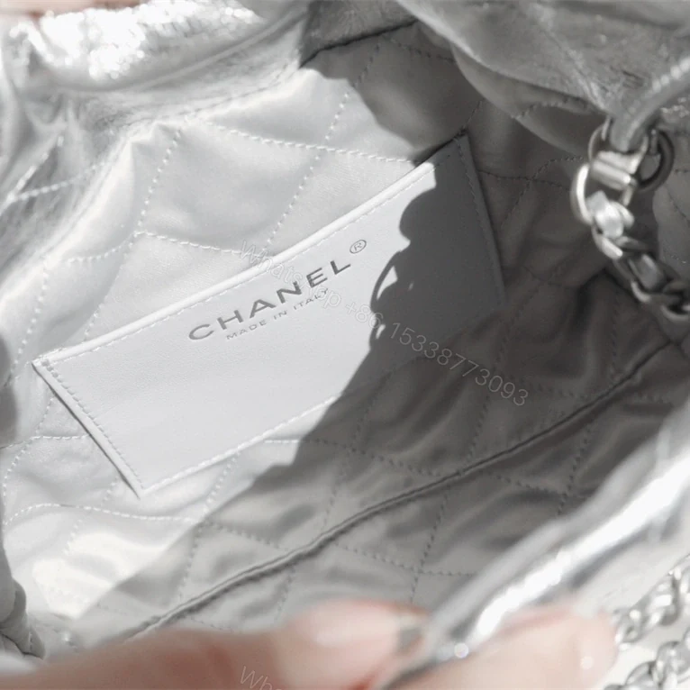 View 8 of 高仿Chanel*25C系列AS3980新款牛皮22Bag手袋Mini免檢版