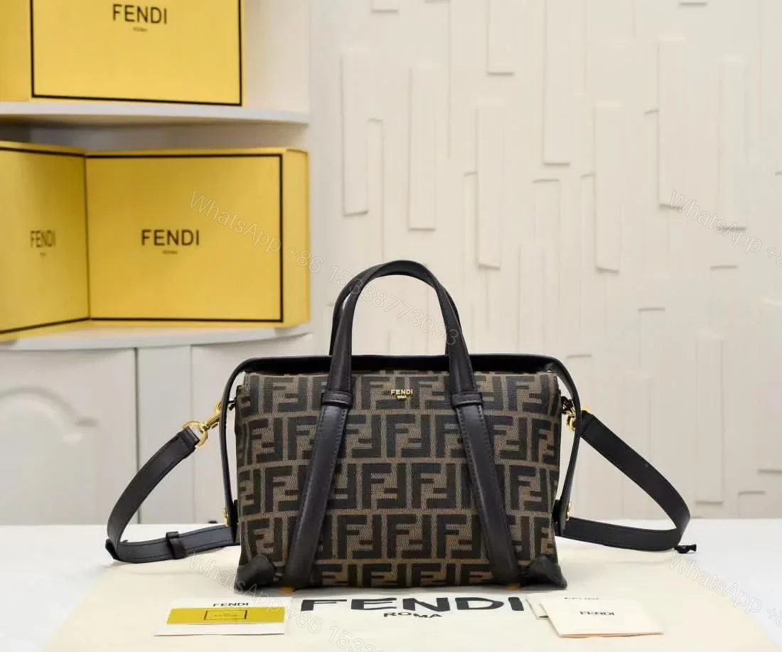 FENDI Brown jacquard fabric bag — view 1
