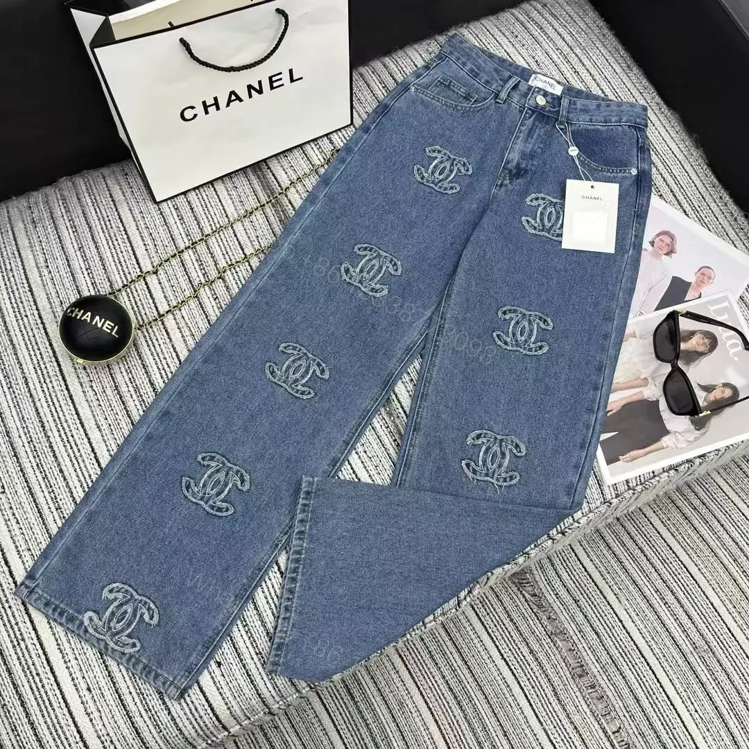 CHANEL — view 1