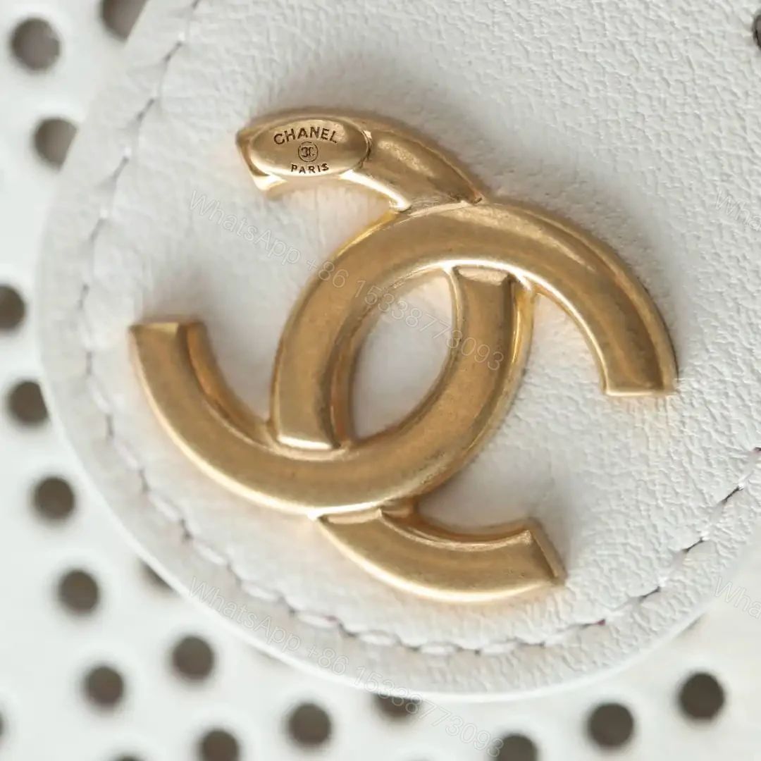 View 13 of 高仿Chanel*26P/25Bag系列AS5631小牛皮鏤空單肩包白色免檢版