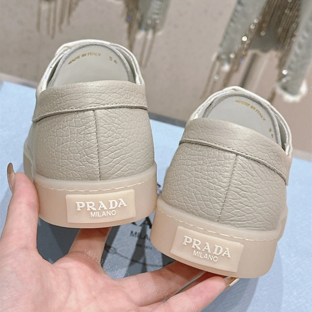 View 8 of 高仿Prada*2EE397C男女同款復古商務鞋灰色免檢版