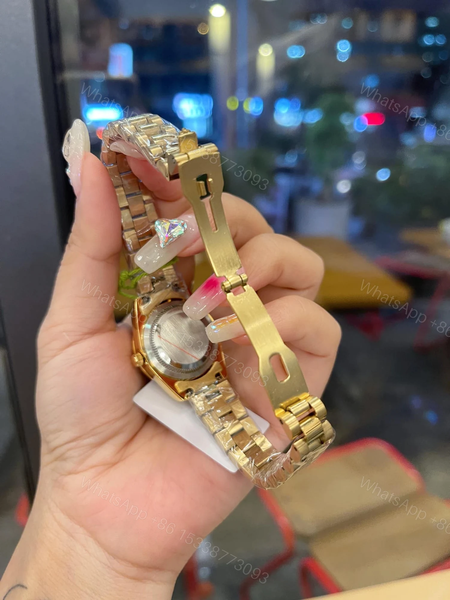 View 3 of Rolex Lady Datejust 28 Diamond Dial 18K Gold In White 28Mm