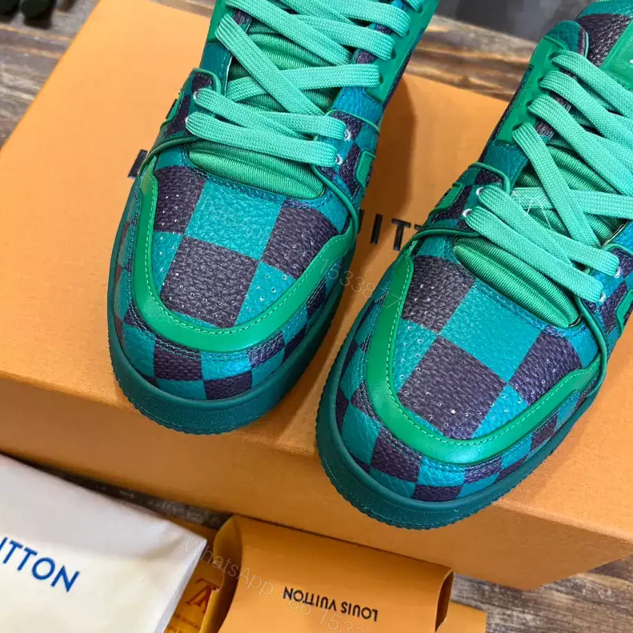 View 4 of LV TRAINER SNEAKER – LSVT396