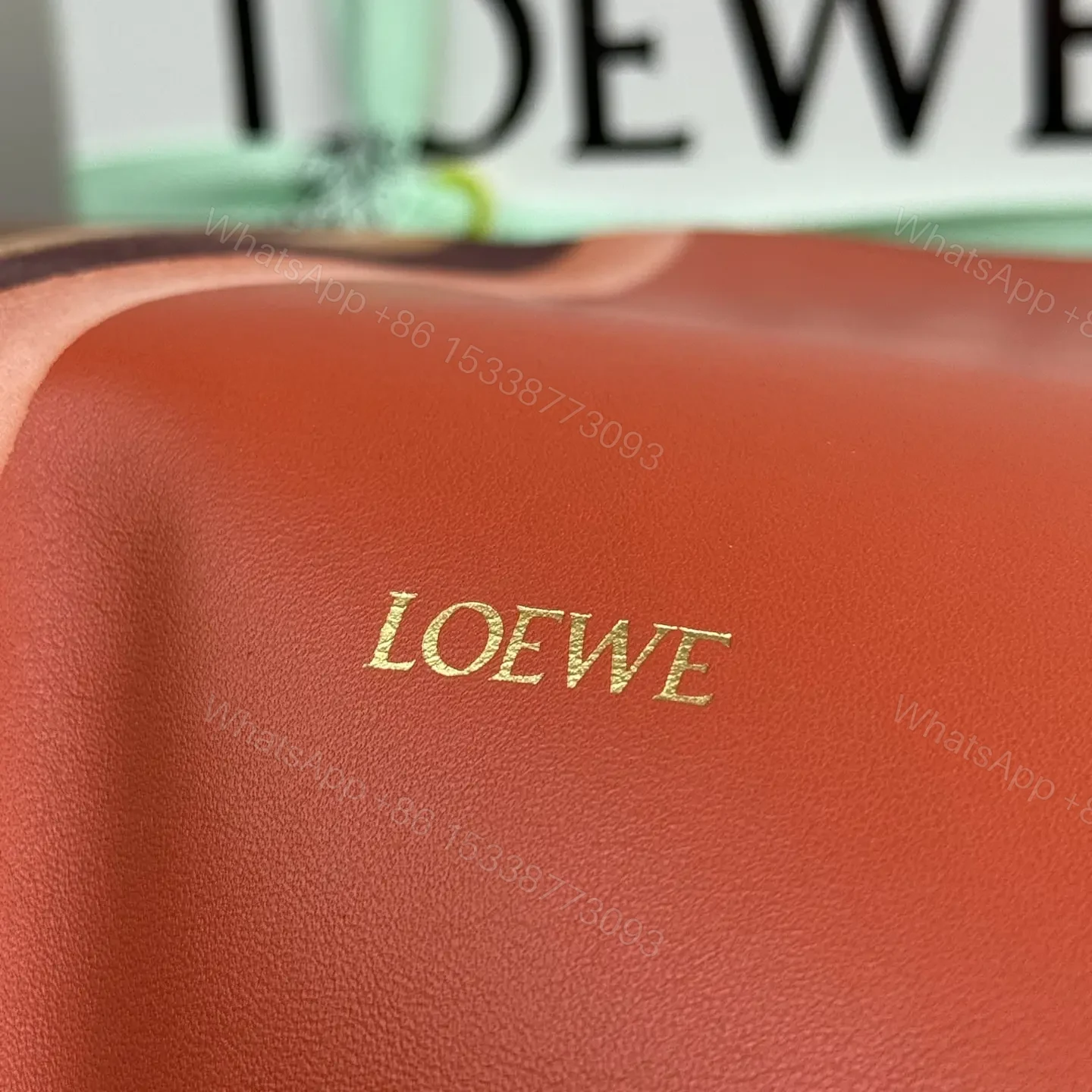 View 11 of 高仿Loewe*Flamenco系列5691拼皮單肩包胡桃色中號免檢版