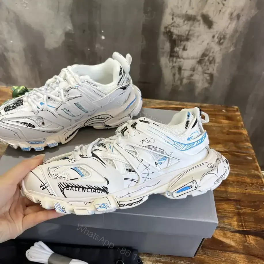 View 4 of BALENCIAGA TRACK SNEAKER – BB251